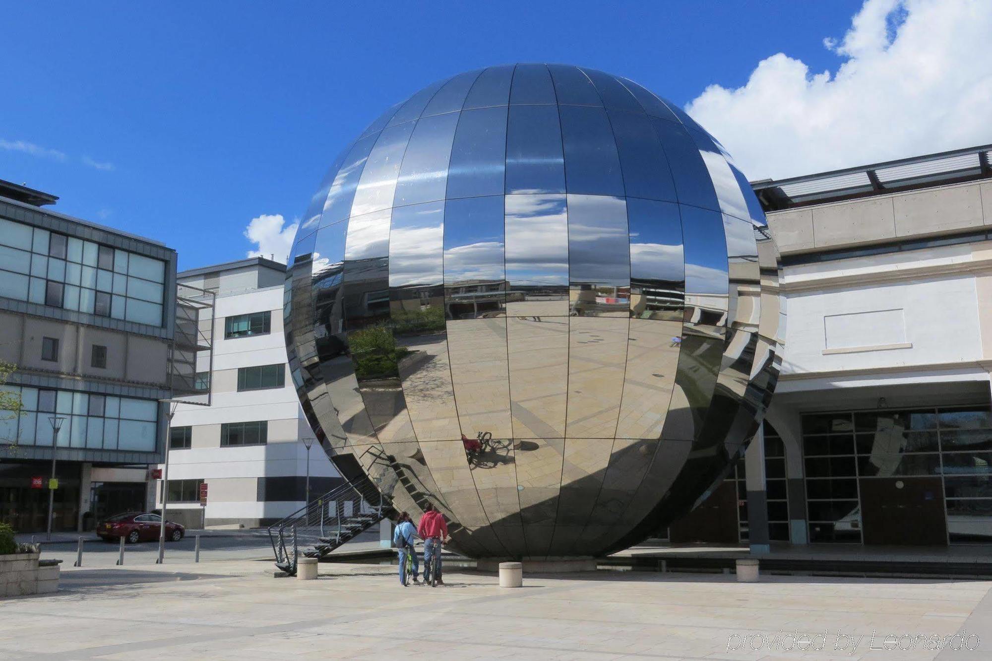Doubletree By Hilton Bristol City Centre Exterior photo